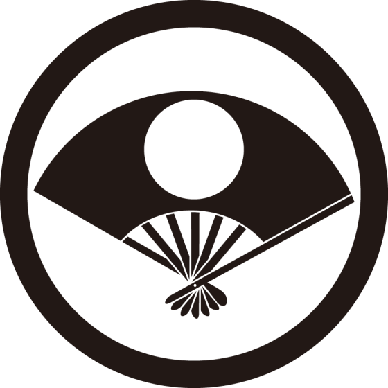 中輪に七本骨日の丸扇紋