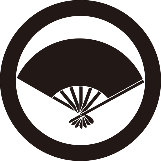 丸に七本骨扇紋