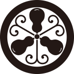 丸に蔓三つ瓢紋